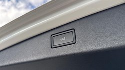 VOLKSWAGEN TIGUAN 1.5 eTSI 150 R-Line 5dr DSG 5818527