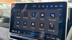 VOLKSWAGEN TIGUAN 1.5 eTSI 150 R-Line 5dr DSG 5823795