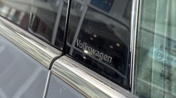 VOLKSWAGEN TIGUAN 1.5 eTSI 150 R-Line 5dr DSG 5823823