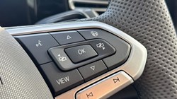 VOLKSWAGEN TIGUAN 1.5 eTSI 150 R-Line 5dr DSG 5823792