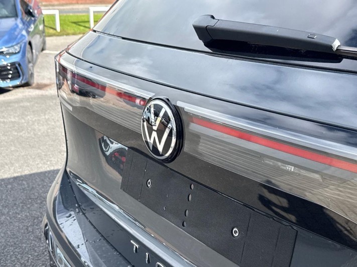  VOLKSWAGEN TIGUAN 1.5 eTSI 150 R-Line 5dr DSG 5823817