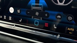 VOLKSWAGEN TIGUAN 1.5 eTSI 150 R-Line 5dr DSG 5823801