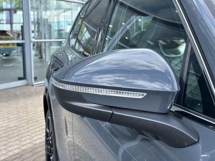  VOLKSWAGEN TIGUAN 1.5 eTSI 150 R-Line 5dr DSG 5823821