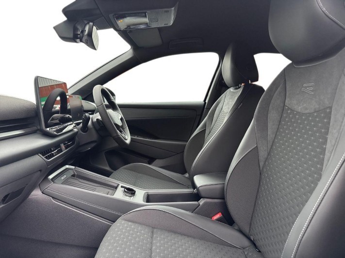  VOLKSWAGEN T-ROC 1.5 eTSI 150 R-Line 5dr DSG [Leather Comfort/Tech] 5797925
