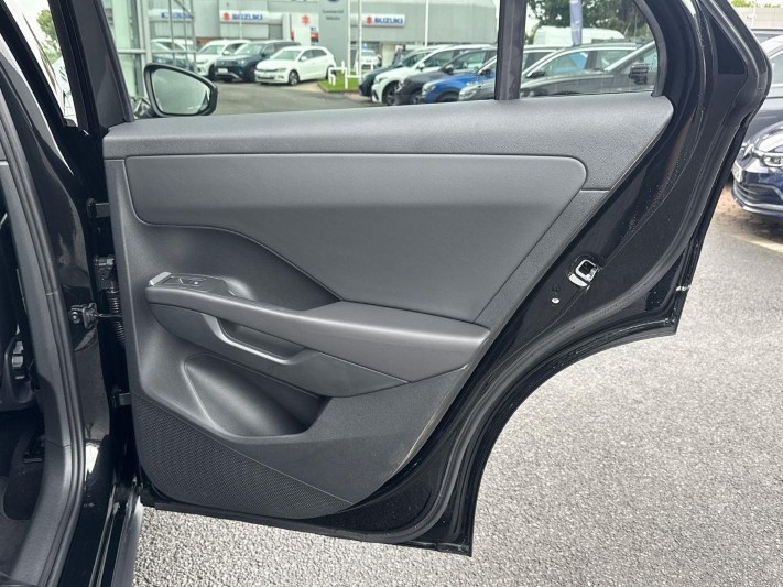  VOLKSWAGEN T-ROC 1.5 eTSI 150 R-Line 5dr DSG [Leather Comfort/Tech] 5797979