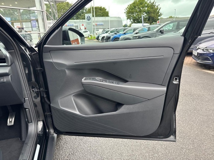  VOLKSWAGEN T-ROC 1.5 eTSI 150 R-Line 5dr DSG [Leather Comfort/Tech] 5797932