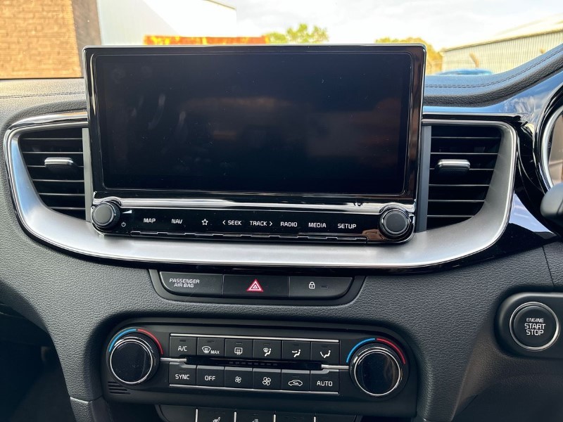 2023 (73) KIA XCEED 1.5T GDi ISG 3 5dr 3473463