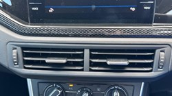 VOLKSWAGEN POLO 1.0 TSI Match 5dr 5573329