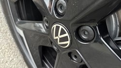 VOLKSWAGEN T-ROC 1.5 eTSI 150 R-Line 5dr DSG 5580619