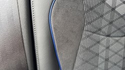 VOLKSWAGEN PASSAT 1.5 eTSI R-Line 5dr DSG 5578334