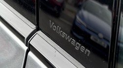 VOLKSWAGEN PASSAT 1.5 eTSI R-Line 5dr DSG 5578332