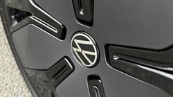 VOLKSWAGEN PASSAT 1.5 eTSI R-Line 5dr DSG 5578328