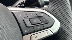 VOLKSWAGEN PASSAT 1.5 eTSI R-Line 5dr DSG 5578300