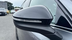 VOLKSWAGEN PASSAT 1.5 eTSI R-Line 5dr DSG 5578329