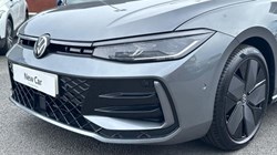 VOLKSWAGEN PASSAT 1.5 eTSI R-Line 5dr DSG 5578322