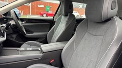 VOLKSWAGEN PASSAT 1.5 eTSI Life 5dr DSG 5844363