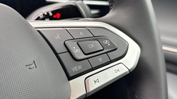 VOLKSWAGEN PASSAT 1.5 eTSI Life 5dr DSG 5844349