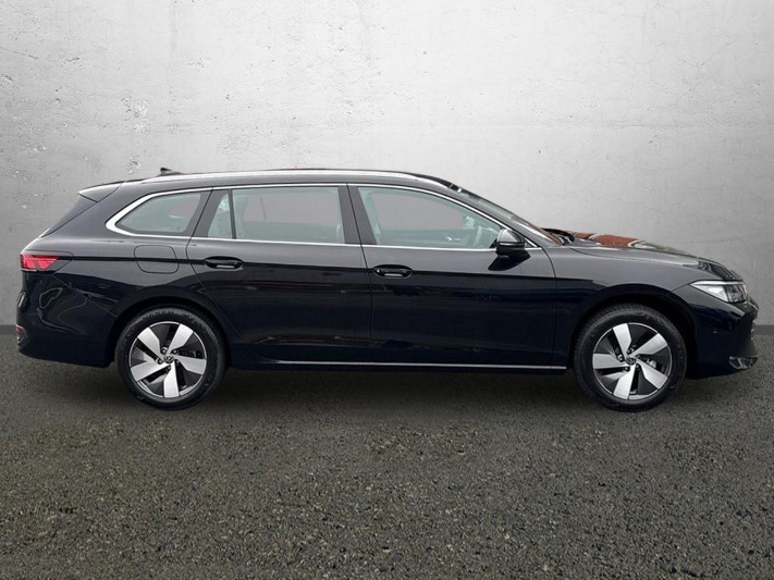  VOLKSWAGEN PASSAT 1.5 eTSI Life 5dr DSG 5844331