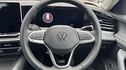 VOLKSWAGEN PASSAT 1.5 eTSI Life 5dr DSG 5844347