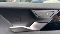 VOLKSWAGEN TIGUAN 2.0 TDI R-Line 5dr DSG 5589819