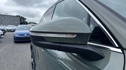 VOLKSWAGEN TIGUAN 2.0 TDI R-Line 5dr DSG 5589808