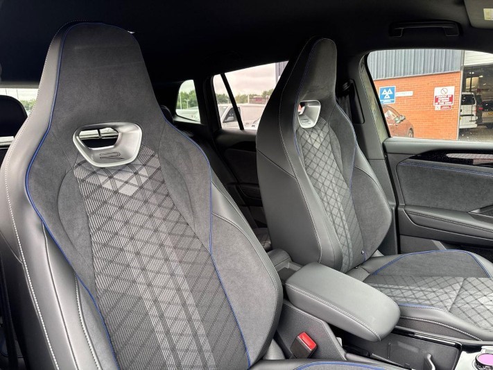  VOLKSWAGEN TIGUAN 2.0 TDI R-Line 5dr DSG 5589769