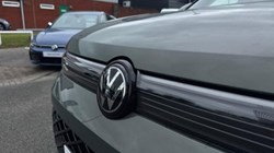 VOLKSWAGEN TIGUAN 2.0 TDI R-Line 5dr DSG 5589800