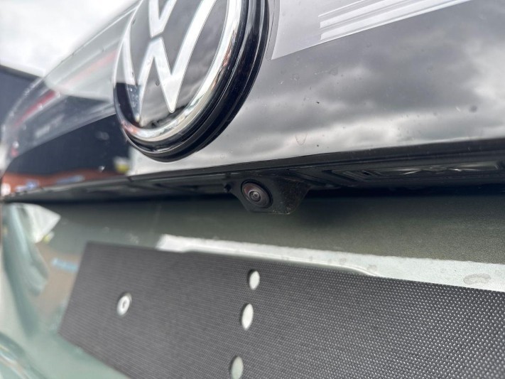  VOLKSWAGEN TIGUAN 2.0 TDI R-Line 5dr DSG 5589805