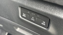 VOLKSWAGEN TIGUAN 2.0 TDI R-Line 5dr DSG 5589820