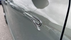 VOLKSWAGEN TIGUAN 2.0 TDI R-Line 5dr DSG 5589807