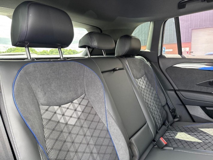  VOLKSWAGEN TIGUAN 2.0 TDI R-Line 5dr DSG 5573152