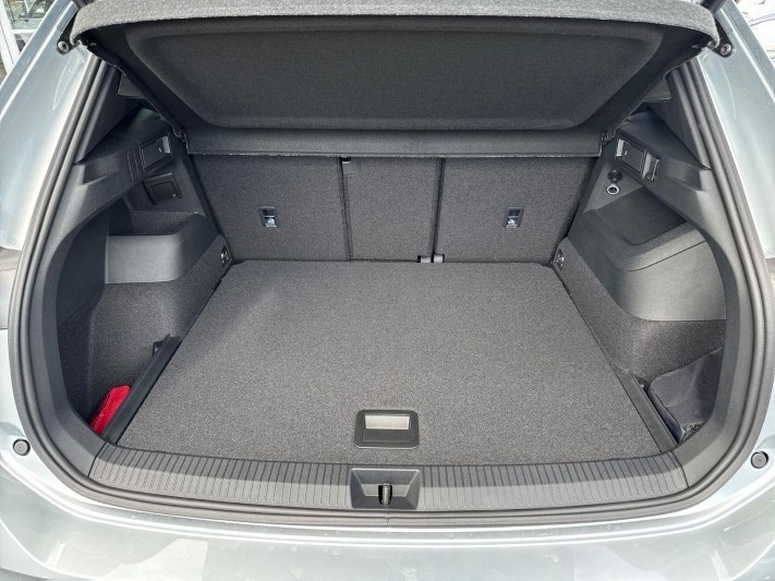  VOLKSWAGEN TIGUAN 2.0 TDI R-Line 5dr DSG 5573154