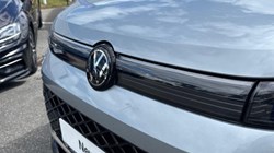 VOLKSWAGEN TIGUAN 2.0 TDI R-Line 5dr DSG 5573160