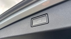 VOLKSWAGEN TIGUAN 2.0 TDI R-Line 5dr DSG 5573156