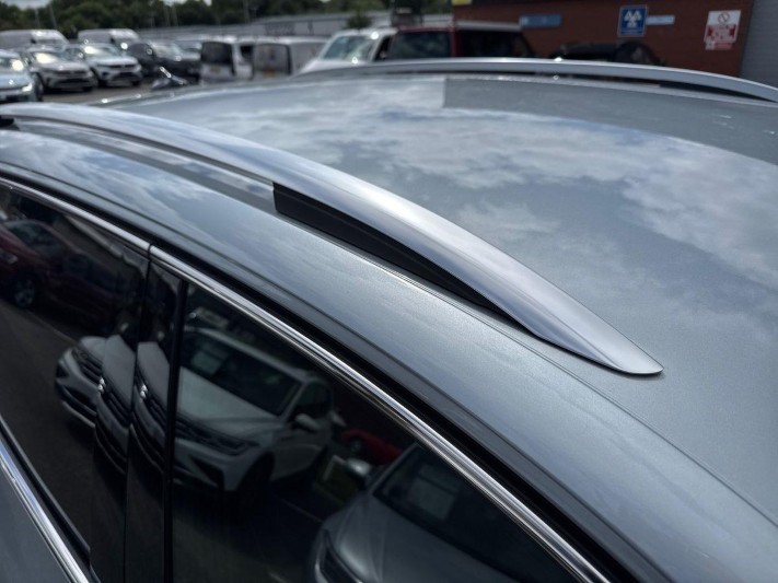  VOLKSWAGEN TIGUAN 2.0 TDI R-Line 5dr DSG 5573171