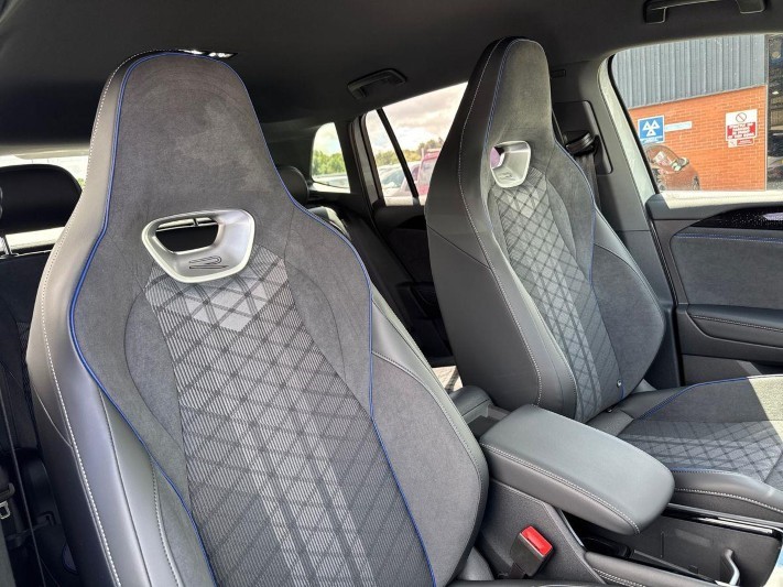  VOLKSWAGEN TIGUAN 2.0 TDI R-Line 5dr DSG 5573129