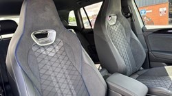 VOLKSWAGEN TIGUAN 2.0 TDI R-Line 5dr DSG 5573129