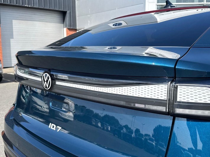  VOLKSWAGEN ID.7 210kW Match Pro S Plus 86kWh 5dr Auto [Int PLUS Pack] 5742522