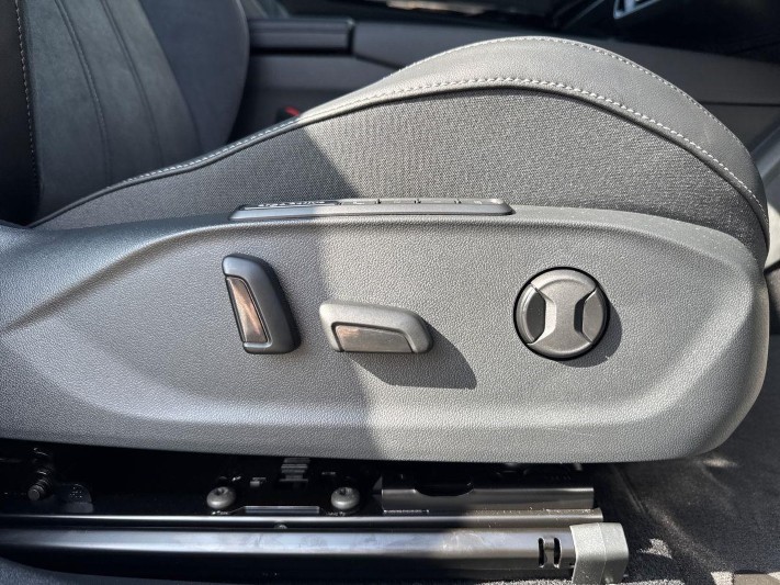 VOLKSWAGEN ID.7 210kW Match Pro S Plus 86kWh 5dr Auto [Int PLUS Pack] 5742490