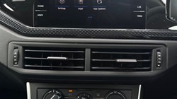 VOLKSWAGEN POLO 1.0 TSI Match 5dr 5465495