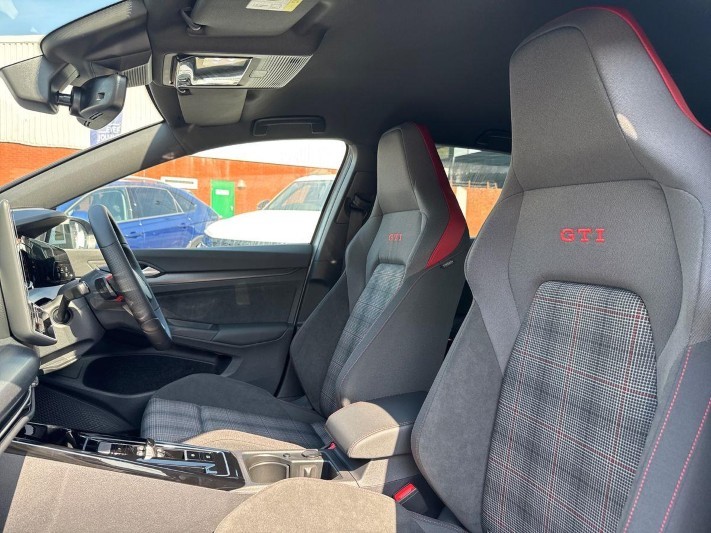  VOLKSWAGEN GOLF 2.0 TSI 265 GTI 5dr DSG 5602089