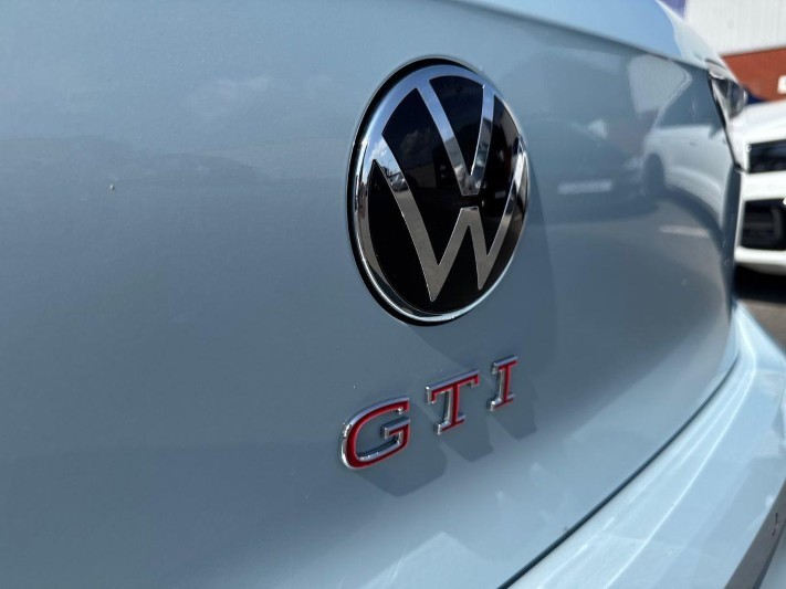  VOLKSWAGEN GOLF 2.0 TSI 265 GTI 5dr DSG 5602100