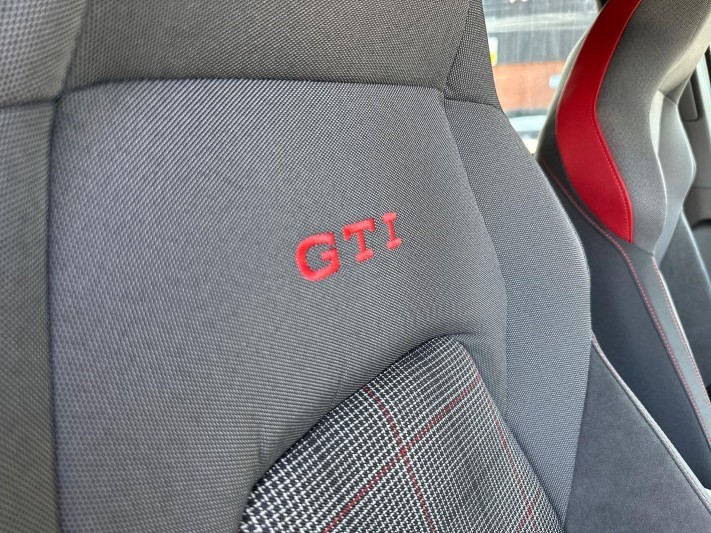  VOLKSWAGEN GOLF 2.0 TSI 265 GTI 5dr DSG 5602072