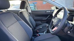 VOLKSWAGEN POLO 1.0 Life 5dr 5950855