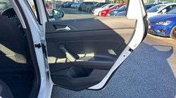 VOLKSWAGEN POLO 1.0 Life 5dr 5950900