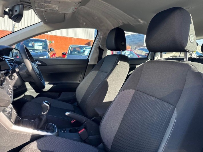  VOLKSWAGEN POLO 1.0 Life 5dr 5950878