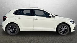 VOLKSWAGEN POLO 1.0 Life 5dr 5950846
