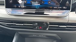 VOLKSWAGEN GOLF 1.5 TSI Match 5dr 5590343