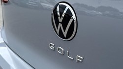 VOLKSWAGEN GOLF 1.5 TSI Match 5dr 5755990
