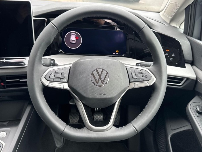  VOLKSWAGEN GOLF 1.5 TSI Match 5dr 5755963